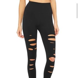 Alo high waist ripped warrior. Xs